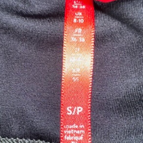 Spanx Camo Leggings – High Rise Sculpting Activewear. Size S - Picture 7 of 8